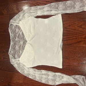 Elegant White Lace Sleeve Top